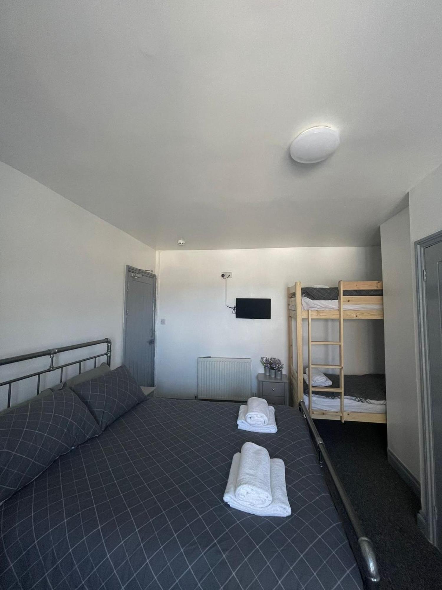 Shore Lodge New Quay Dış mekan fotoğraf