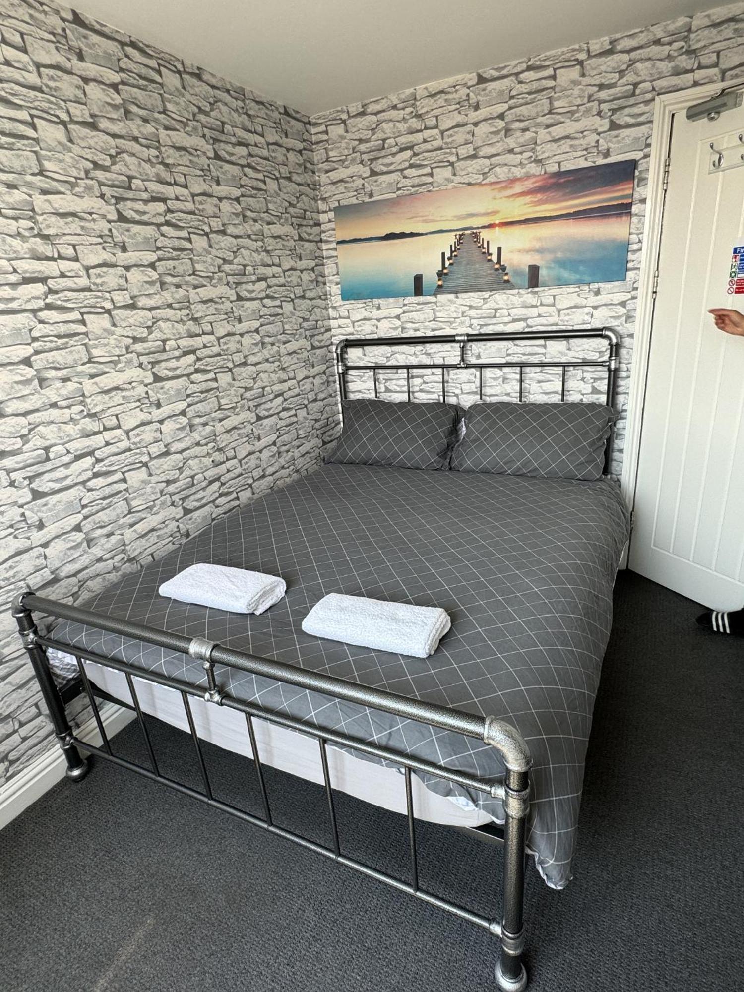 Shore Lodge New Quay Dış mekan fotoğraf